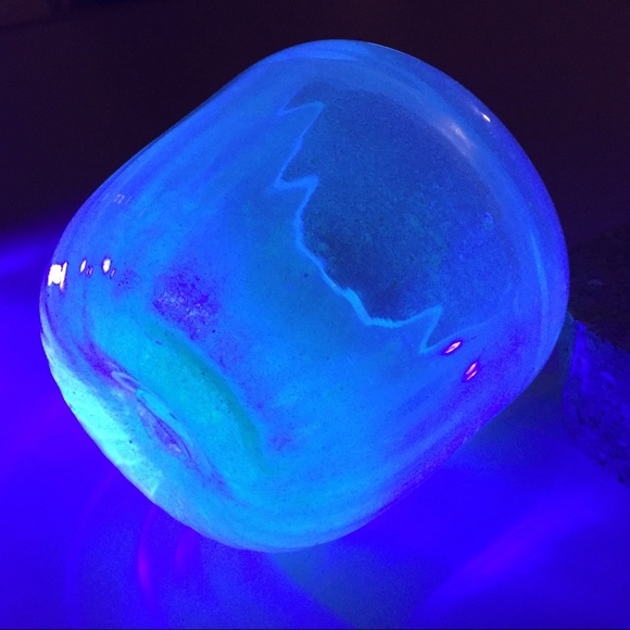 Dunmore Glassworks Hand Blown Glass Ultraviolet Widemouth Optic Jar with Cork - Picture 8 of 10